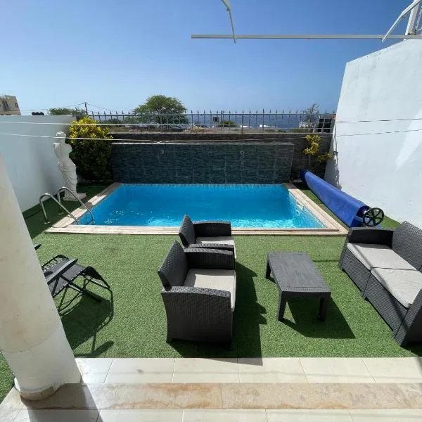 Villa RESIDENCIAL EUNICE、プライアのホテル