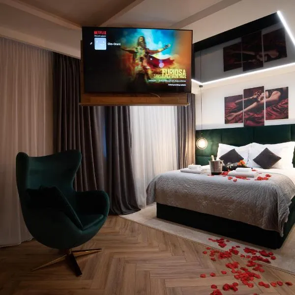 Happy time together apartament z Jacuzzi, hotel in Wojkowice