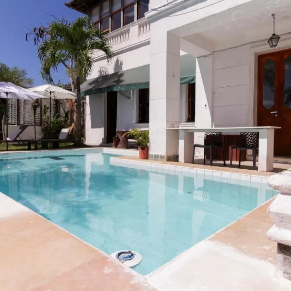 Villa St Teresa do Porto: HarboursideVilla-SeaViews-Pool-BBQ-StarLink-6Bedrm, hotel in Rio de Janeiro