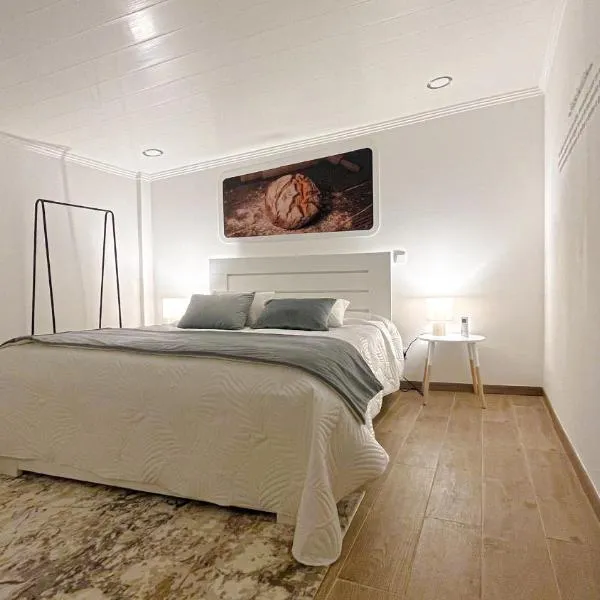 Casas Matias Nature - Boutique Mountain Houses com Pequeno-Almoço Continental - Serra da Estrela, Seia, hotel in Carragozela