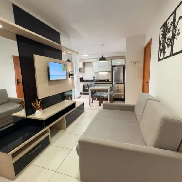 Apartamento 200m praia , Piscina e churrasqueira, hotel em Piçarras