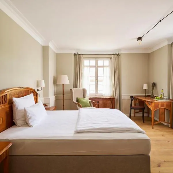 Hotel Gutsgasthof Stangl, hotel Neufarnban