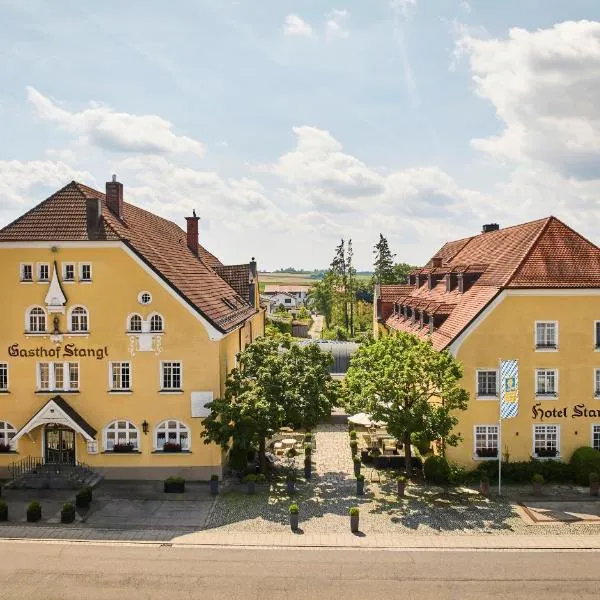 Hotel Gutsgasthof Stangl, hotel en Neufarn