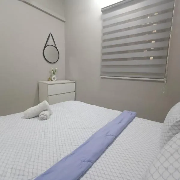Delta 1009 Comfort Transit with reasonable Airport Pickup Service, hotel in Kampong Bekoh