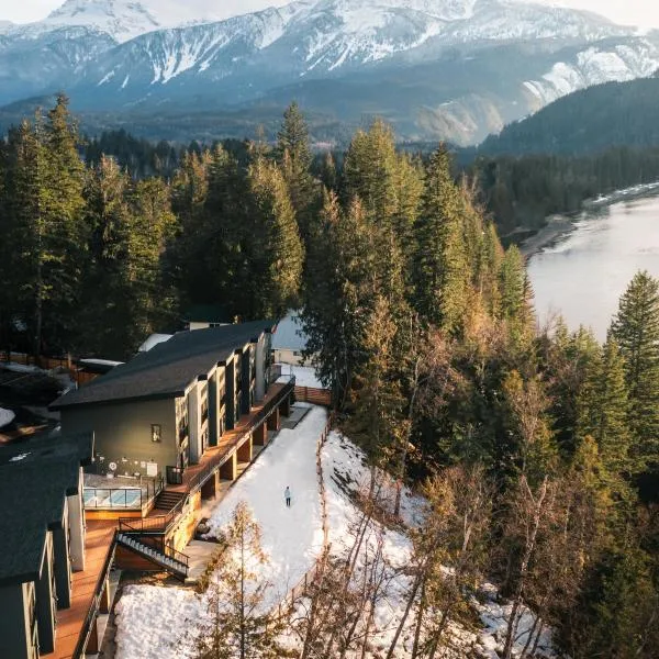 Basecamp Resorts Revelstoke, hotel in Revelstoke