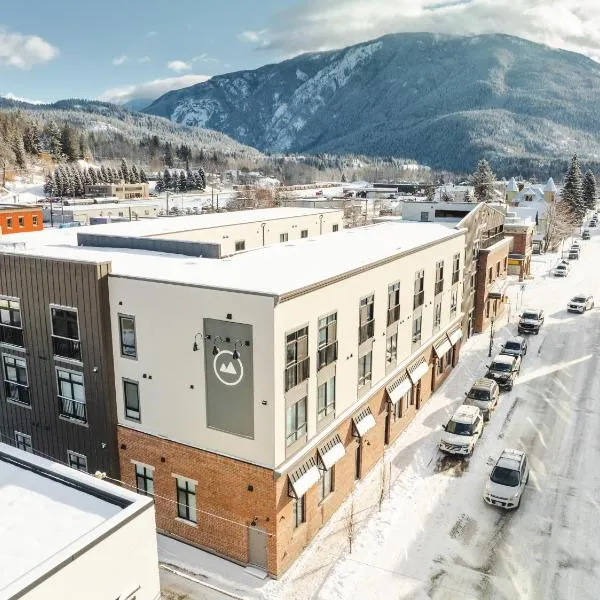 Basecamp Suites Revelstoke, Hotel in Revelstoke