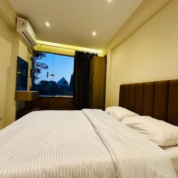 The Pyramid Vault View INN, hotel v Káhiře