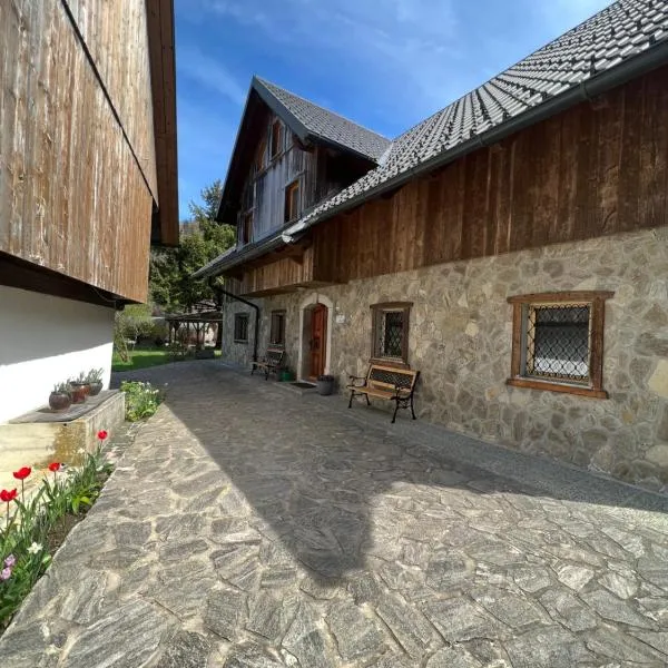 4 Elements Glamping & Apartments, hotel in Bled