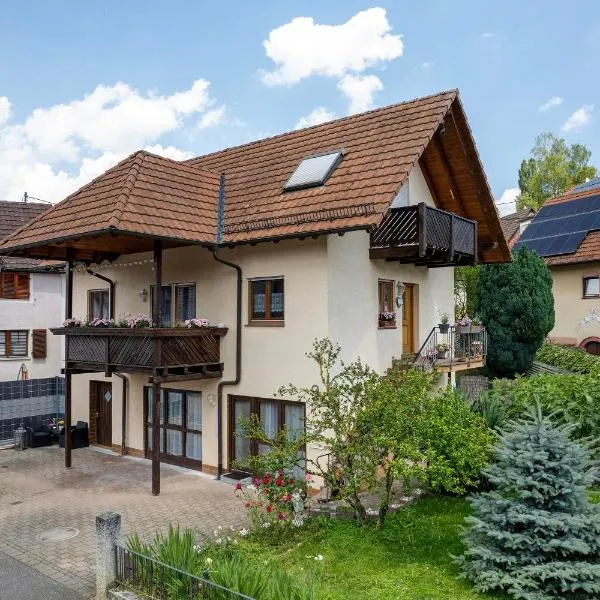 Ferienwohnung Luna, hotel en Herbolzheim