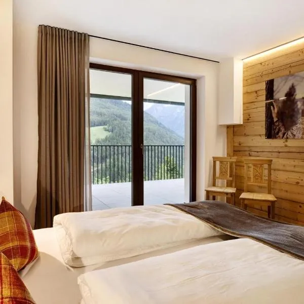 Archehof Hochzirm Lodge Anna, hotel in Campo Tures