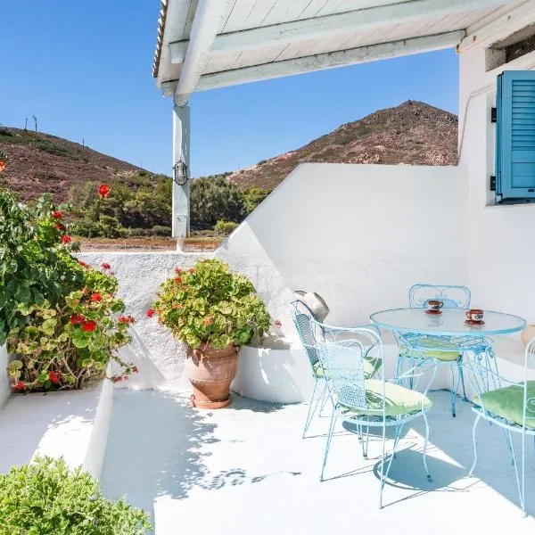 Beachfront Lampis Dolphin 4, hotel v destinaci Skala