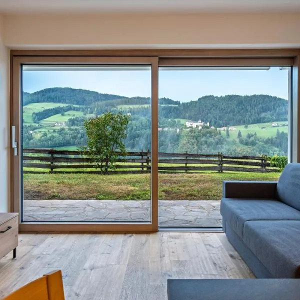 Appartement Schlern Living 1, hotel in Fiè