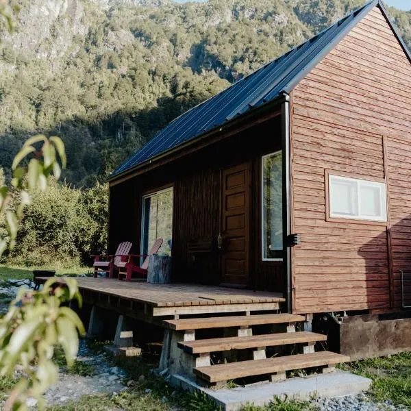 Cabañas Refugio Río Roberto، فندق في Villa Santa Lucía