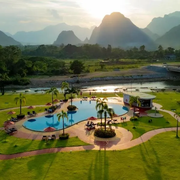 Tmark Resort Vangvieng, hotel in Vang Vieng