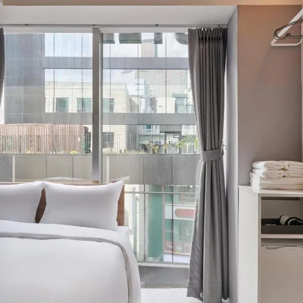 Unit M Hostel, hotel in Seoel