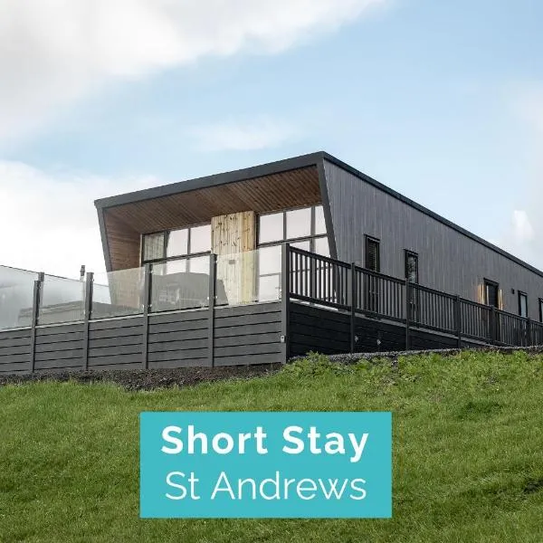 Lodge No 147 - Stewarts Resort Cameron, hotel in St. Andrews
