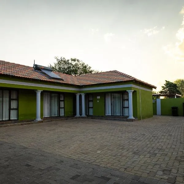 166 Klipspringer Guest house, hotel in Germiston