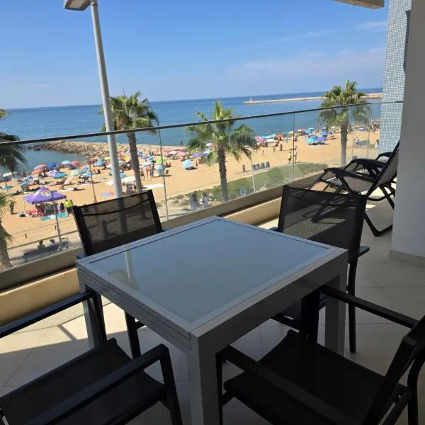 Brisa do Mar - 2BR Sea Front Luxury Apartment, hotel in Quarteira