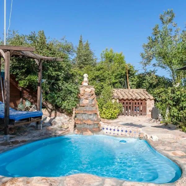 La Cuina De Paqui、Calandariのホテル