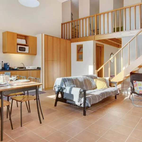 Calheta Lofts ii、カリェタのホテル