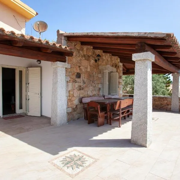 Appartamento immerso nel verde, hotel in San Teodoro