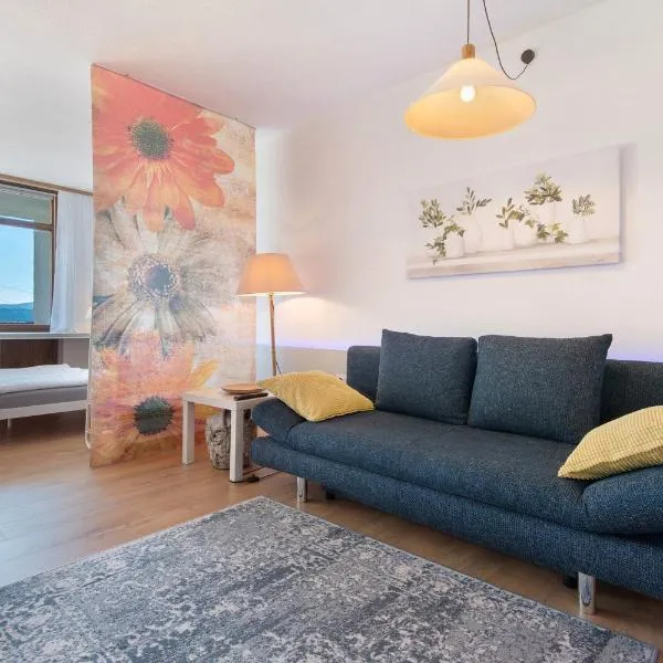 Fewo S22، فندق في ريغين