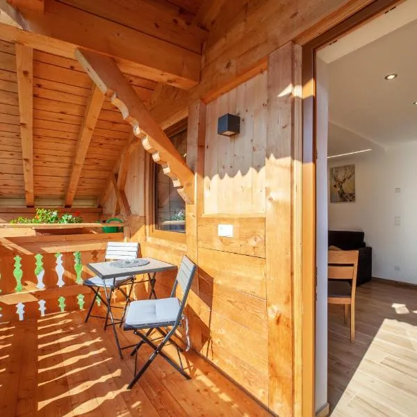 Innergasserhof Ferienwohnung Edelweiss, hotel en San Martino in Passiria