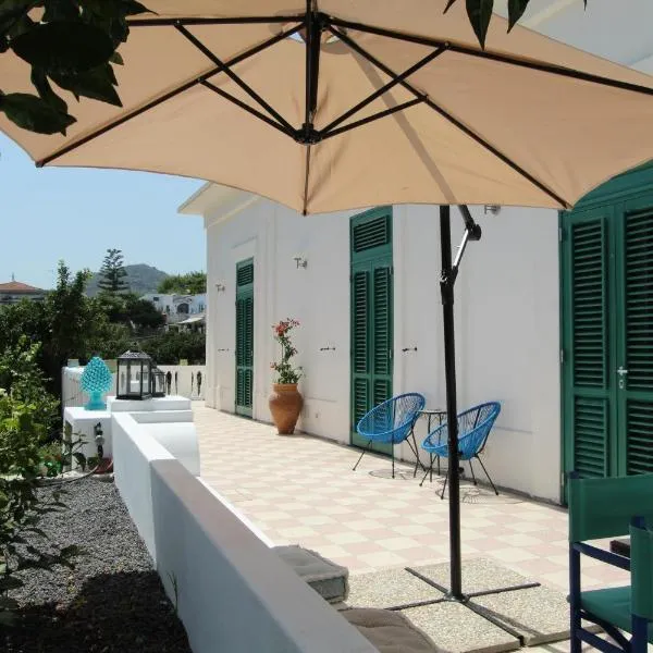 La Casa Bianca, hotel in Marina