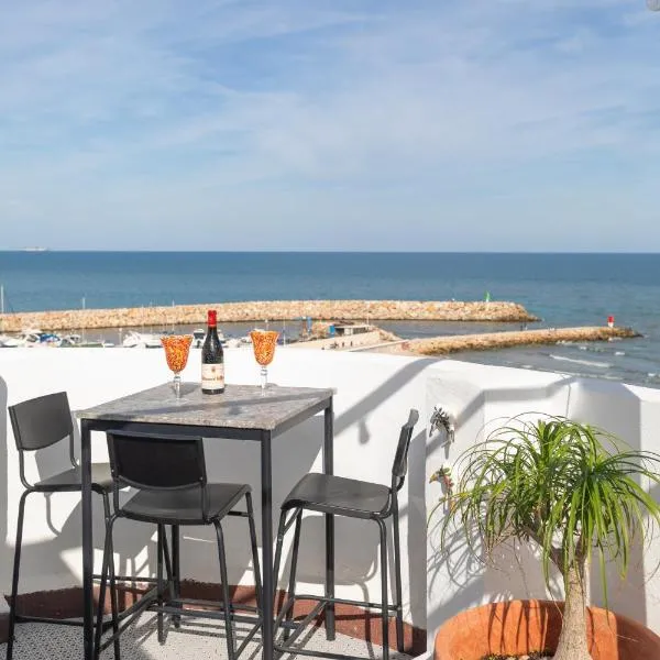 Seaview Apartment N12, hotell i El Perelló