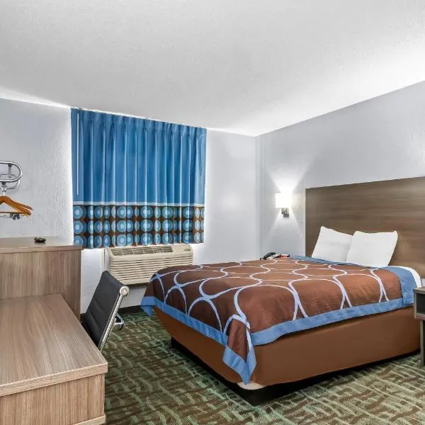 Rodeway Inn Delmont, hotel in Delmont