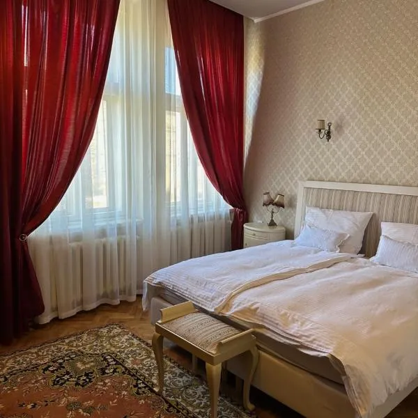 Guest House Anna Caffe, hotel in Bezdan