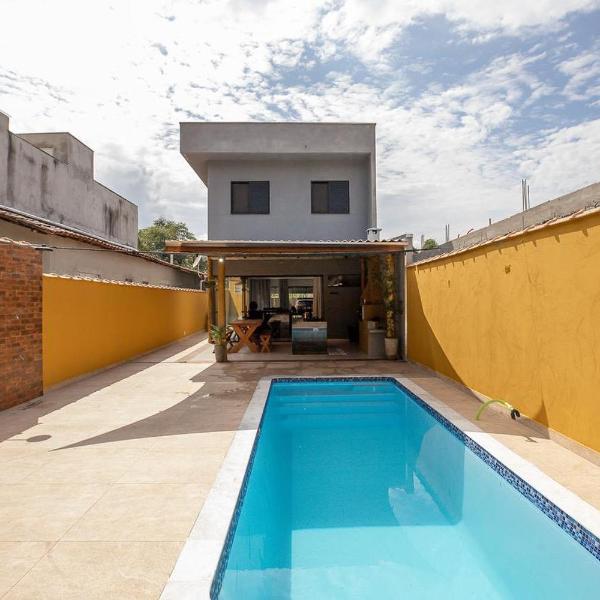 Ubatuba - Casa Familiar com Piscina