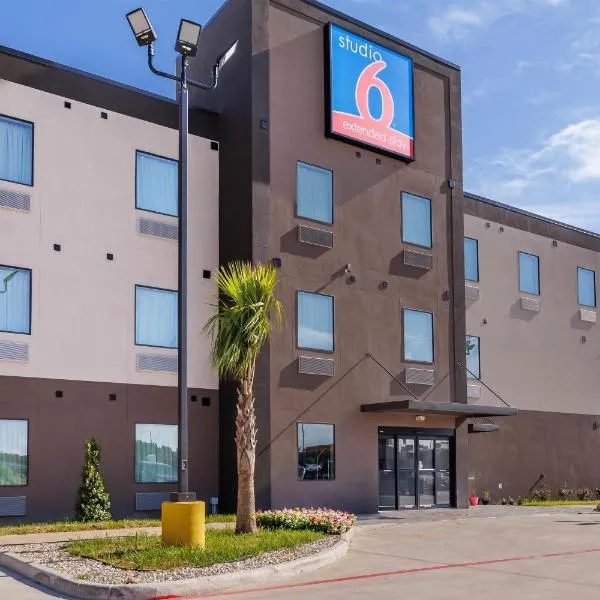 Studio 6 Giddings, hotel in Giddings