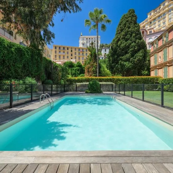 망통에 위치한 호텔 Le COQ Wagner - Garage -AC- Swimming pool