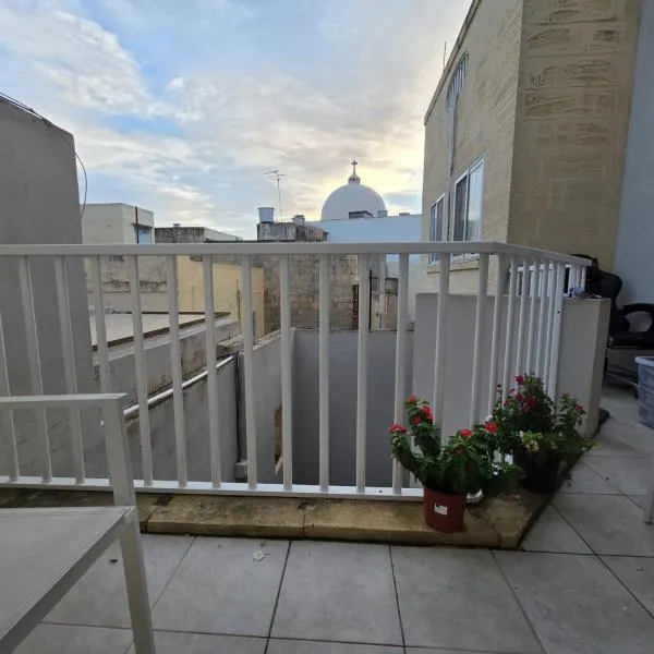 Best In Town, hotel in Qormi