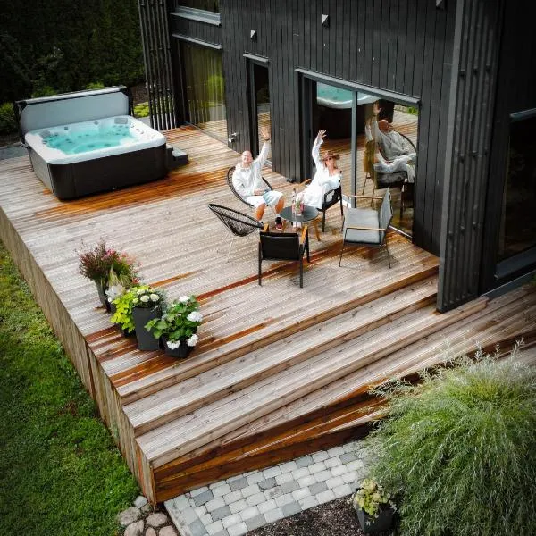 Villa Lakstīgalas Lux, hotel in Skrīveri