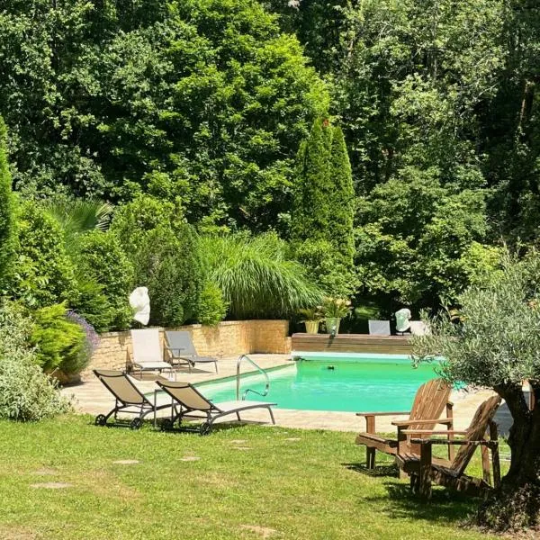 Les Ocelles De Sarlat、サルラ・ラ・カネダのホテル