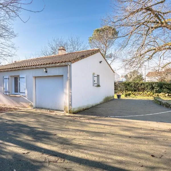 Petite maison à la campagne, ξενοδοχείο σε Saint-Georges-de-Pointindoux