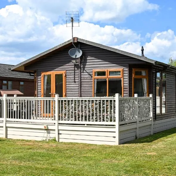 Saffron Lodge With Hot Tub, ξενοδοχείο σε Malton