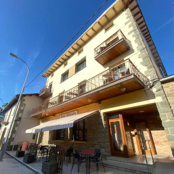 Hostal Collsacabra, hotel em L’ Esquirol