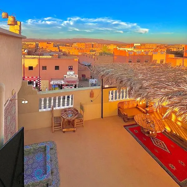 Riad Dar Sahara - Panoramic Rooftop, hotell sihtkohas Nkob