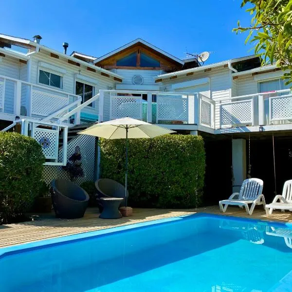 Gran casa en Isla Negra, מלון בIsla Negra