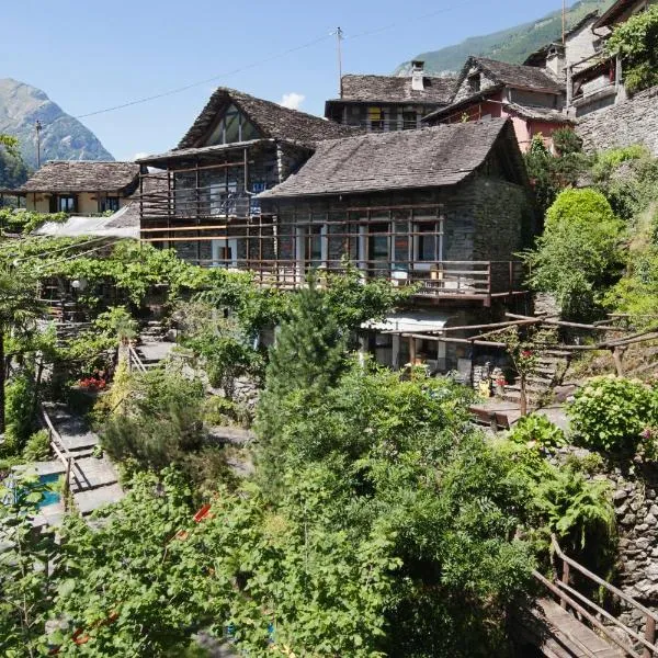 Rustici della Verzasca Ferien Wohnungen, hotel a Vogorno