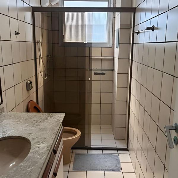 Espaçoso apartamento perto Centro Sul e hospitais - Foto 3