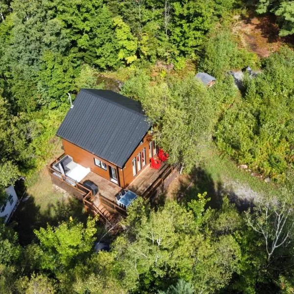Vacances Magiques Chalet Skadi Paix Nature, hotel a Saint-Justin
