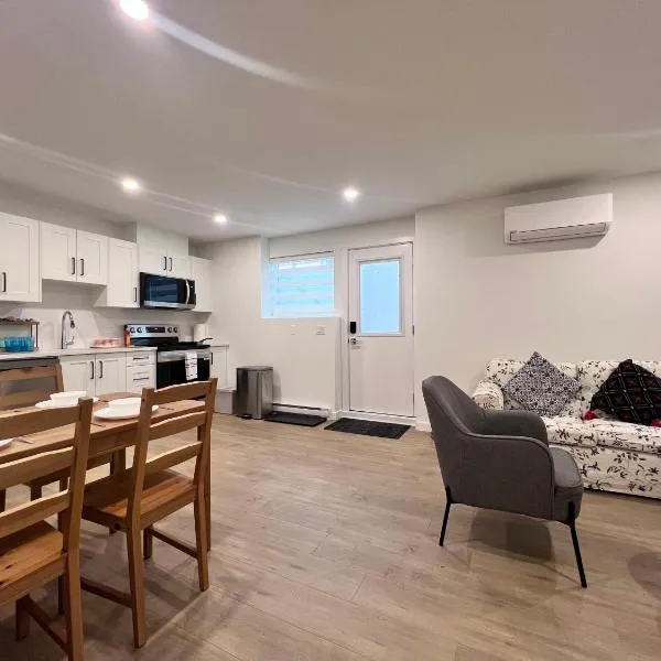 Kris Anclam、ラングレーのホテル