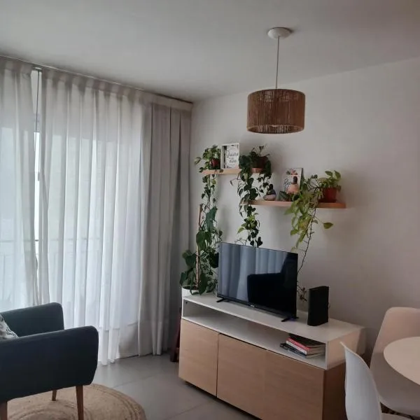 Hermoso Departamento en Temperley, hotel em Temperley