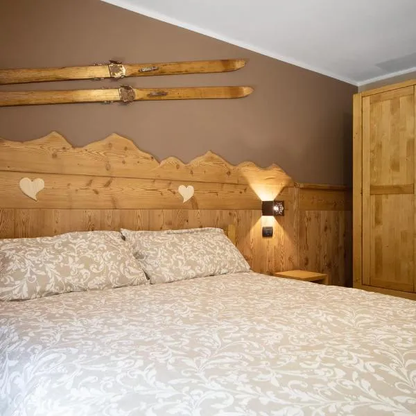 4061 Maison Gerard - Torre del Gran St. Pietro، فندق في كوجن