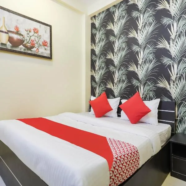 Hotel O The Dreams, hotel in Indore