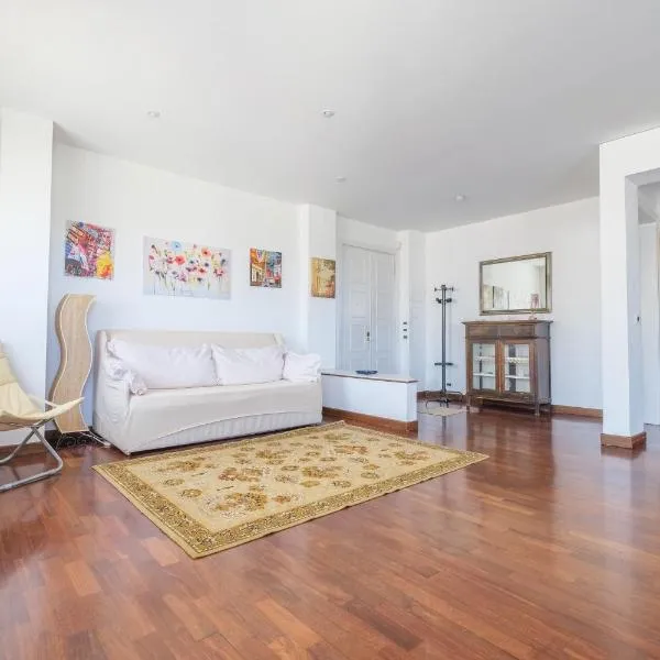 Treviso 4, hotel in Reggio Calabria